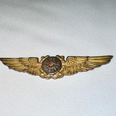 1/20 10KG on S - AMICO LAPEL PIN - WWII U.S. NAVAL NAVIGATOR PIN