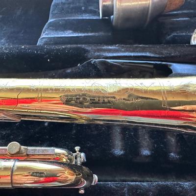 VINTAGE BUNDY TRUMPET DESIGNED BY VINCENT BACH WITH CASE