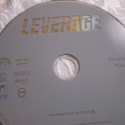 Leverage, Season 1, 4 DVDs