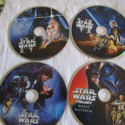 Star Wars I, II, & III (6 DVDs)
