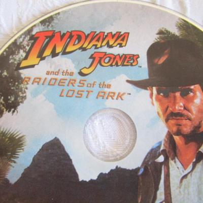 4 Indiana Jones movies and 1 bonus disc