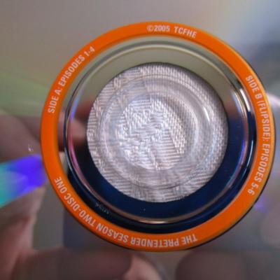 The Pretender, Season 2, four 2-sided DVDs