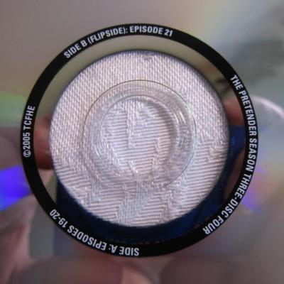 The Pretender, Season 3, four 2-sided DVDs