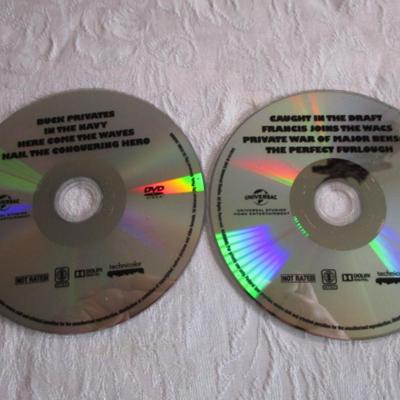 8 Wartime Comedies on 2 DVDs