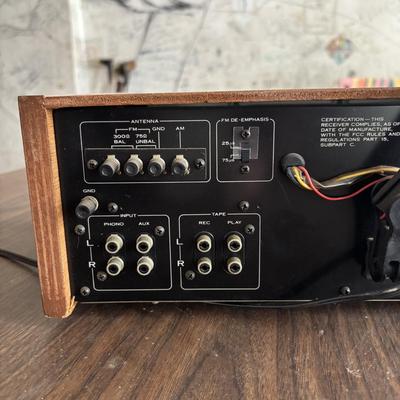 LOT 635: Pioneer Stereo Receiver SX-580