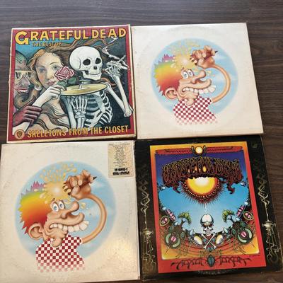 LOT 636: The Grateful Dead LP Collection