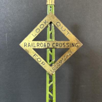 LOT 637: Vintage Lionel Train Station Waiting Room, Signs, Flagpole & Metal Train Tunnel