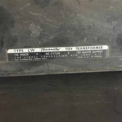 LOT 638: Train Transformers: American Flyer & Lionel Trainmaster