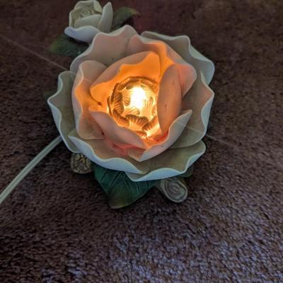 Vintage Magnolia Ceramic Bisque Floral Decorative Table Top Light