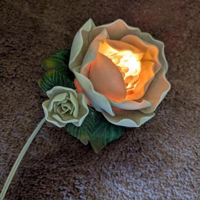 Vintage Magnolia Ceramic Bisque Floral Decorative Table Top Light