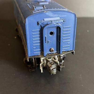 LOT 640: Lionel Chesapeake & Ohio No 225 Engine, Flatbed Train Car No 6630. Metal Bridge, D & R Bridge Piers, Lionel No. 110...