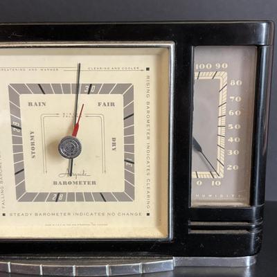 LOT 643: Vintage Airguide Weather Station by Fee & Stemwedel & Vintage Art Deco Kundo Alarm Clock