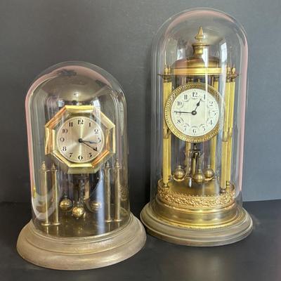 LOT 645: Vintage Nisshin Master Anniversary Clock & Kieninger & Obergfell Anniversary Clock
