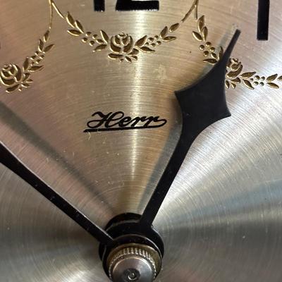 LOT 648: Vintage Herr, Schatz 100-Day & Kundo Anniversary Clocks