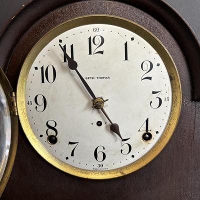 LOT 649: Seth Thomas Mantle/Shelf Clocks
