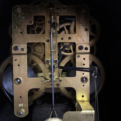 LOT 649: Seth Thomas Mantle/Shelf Clocks