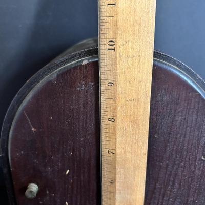 LOT 649: Seth Thomas Mantle/Shelf Clocks
