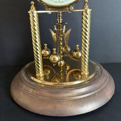 LOT 651: Anniversary Clock Collection