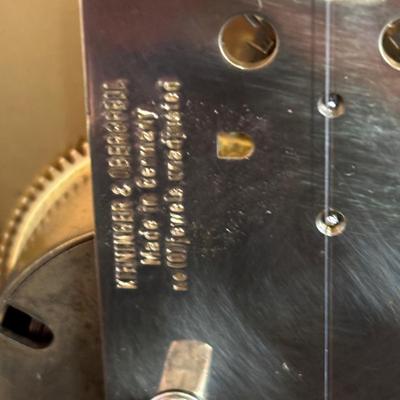 LOT 651: Anniversary Clock Collection