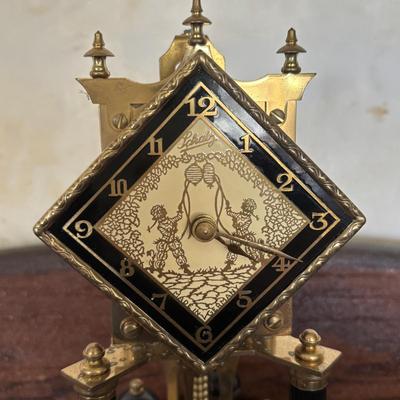 LOT 353 Anniversary Clock Collection: Kundo & Schaltz
