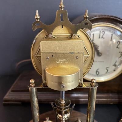 LOT 654: Seth Thomas Collection of Clocks