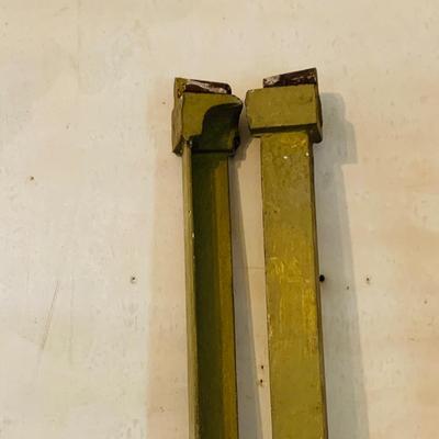 LOT 659: Vintage/Antique Brass Bed