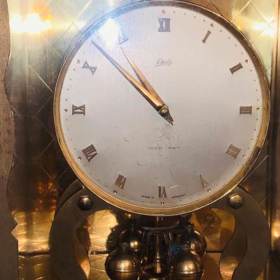 LOT 663: Set of Three (3) Anniversary Clocks by Kundo, Schatz and Kern