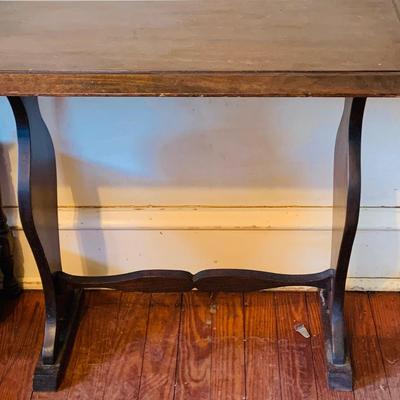 LOT 668: Wooden Side Table and a Banjo Barometer