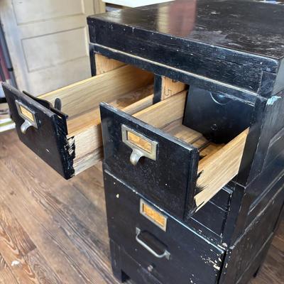 LOT 708 Vintage Globe Wernicke Stacking Filing Cabinet
