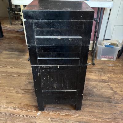 LOT 708 Vintage Globe Wernicke Stacking Filing Cabinet