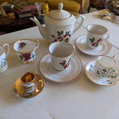 Stoned Ware Ahlam Company Teapot & Cups Royal Albert Stone China