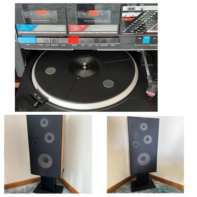 Thomas TSC-910B Turntable System w Dual Cassette Players & 2 Speakers