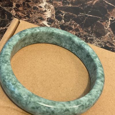 Jade Bangle 53.80 grams
