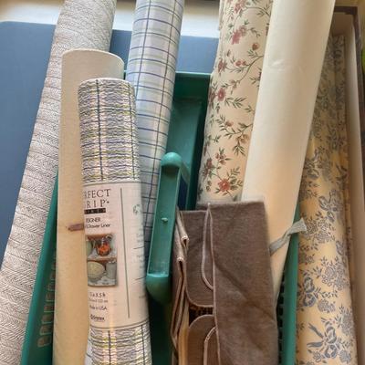 Green enamel picture, close, pin bag, shelf, liner, contact paper wallpaper