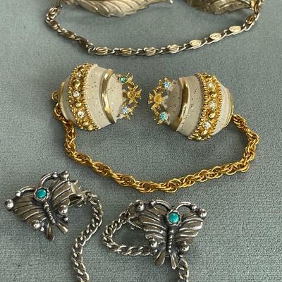 3 Vintage Sweater Clips