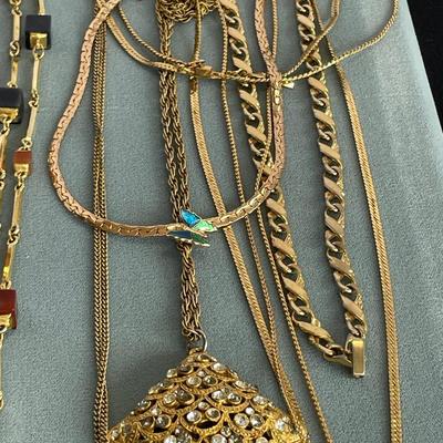 Assorted Vintage Necklace Lot
