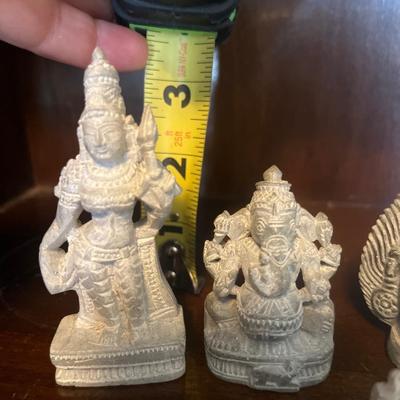 Oriental small figurines