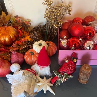Holiday decor