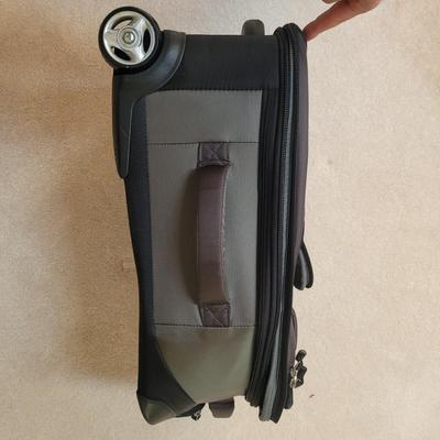 Ricardo, Columbia, and High Sierra Luggage (LR-EL)