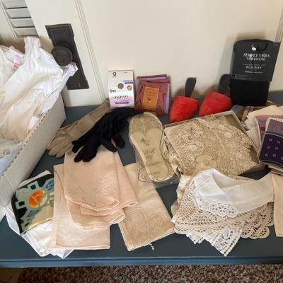 Pajamas, hankies, lace collars and miscellaneous