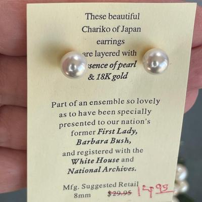 Faux Pearl Jewelry Lot