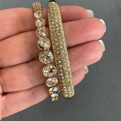 Nice Gold-tone Jewelry Lot