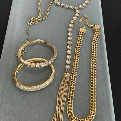 Nice Gold-tone Jewelry Lot