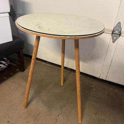 Decorator’s table