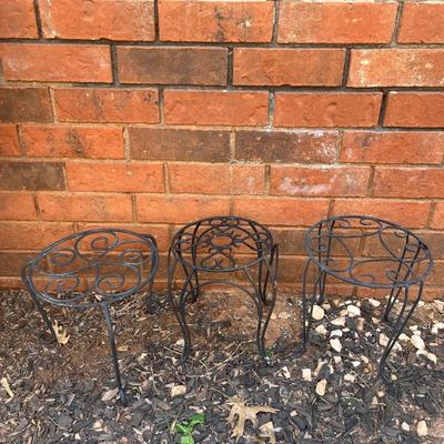 Metal plant stands