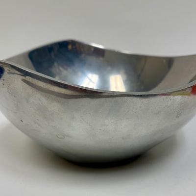 Mid-Century Nambé Tri-Corner Bowl - 9in