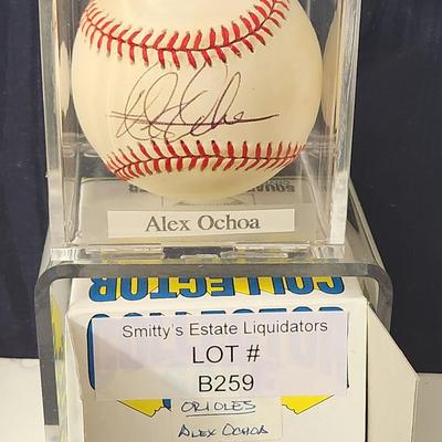 Alex Ochoa Baltimore Orioles OMLB Signed Autographed Baseball In Collectors Case