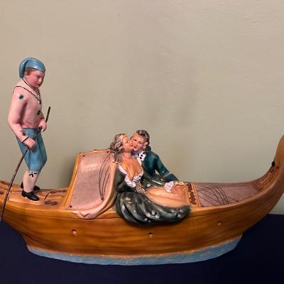 VINTAGE GONDOLA LAMP