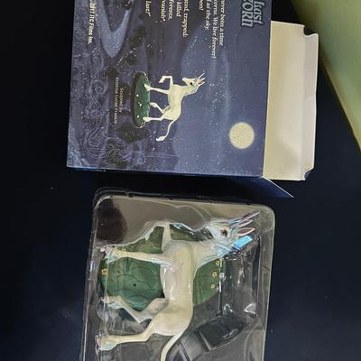THINK GEEK CHRONICLE COLLECTIBLES THE LAST UNICORN STATUE