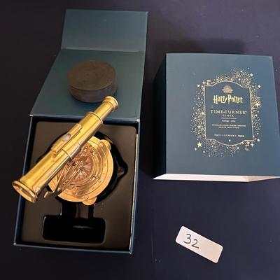 POTTERY BARN TEEN HARRY POTTER TIME TURNER CLOCK